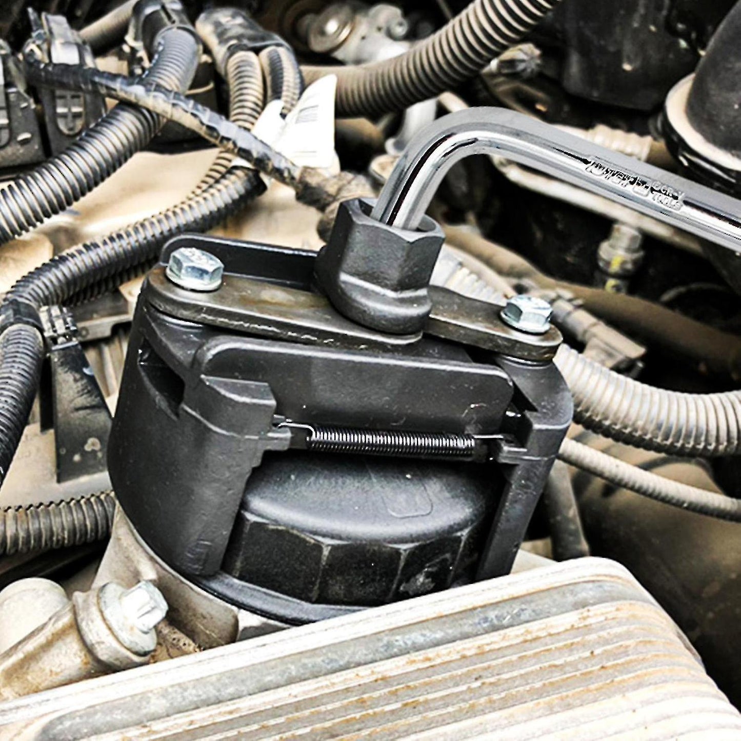 Adjustable Oil Filter Wrench Tool Durable Cap Wrench with Non-Slip Pliers