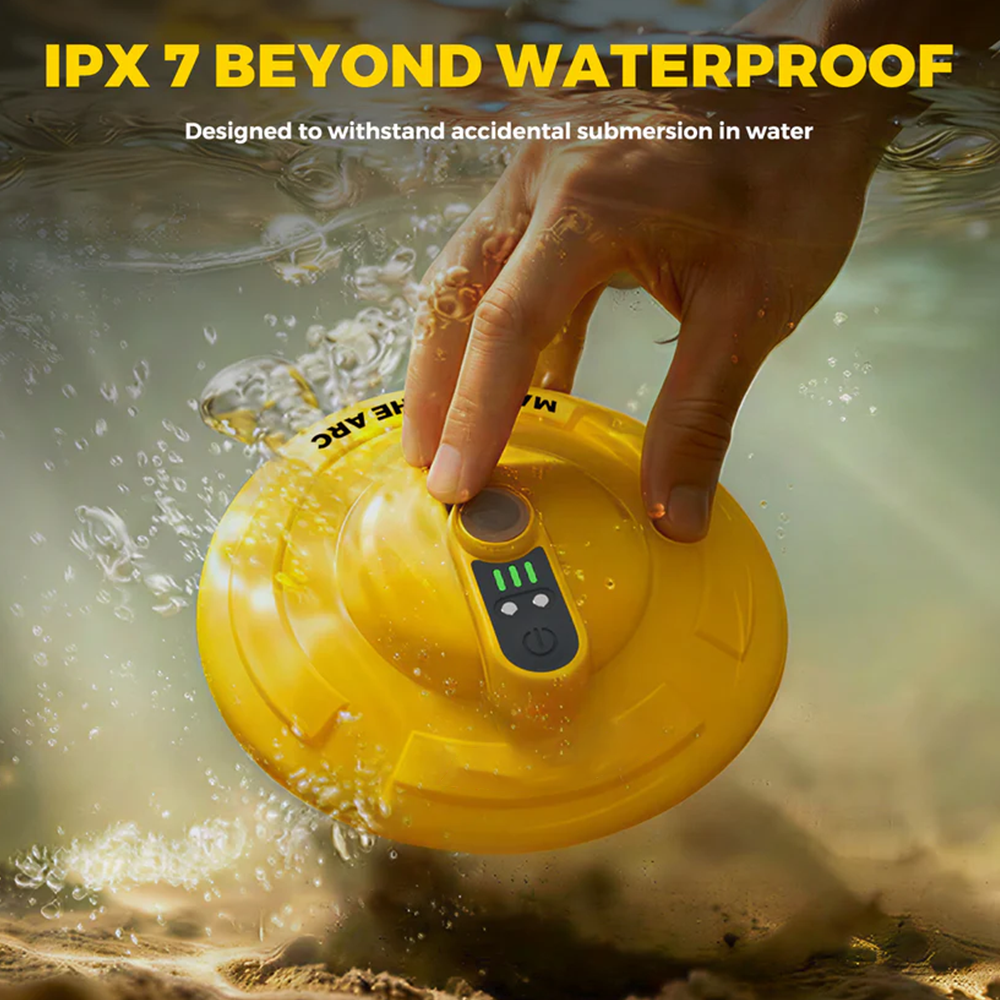 Floating water aerator pump