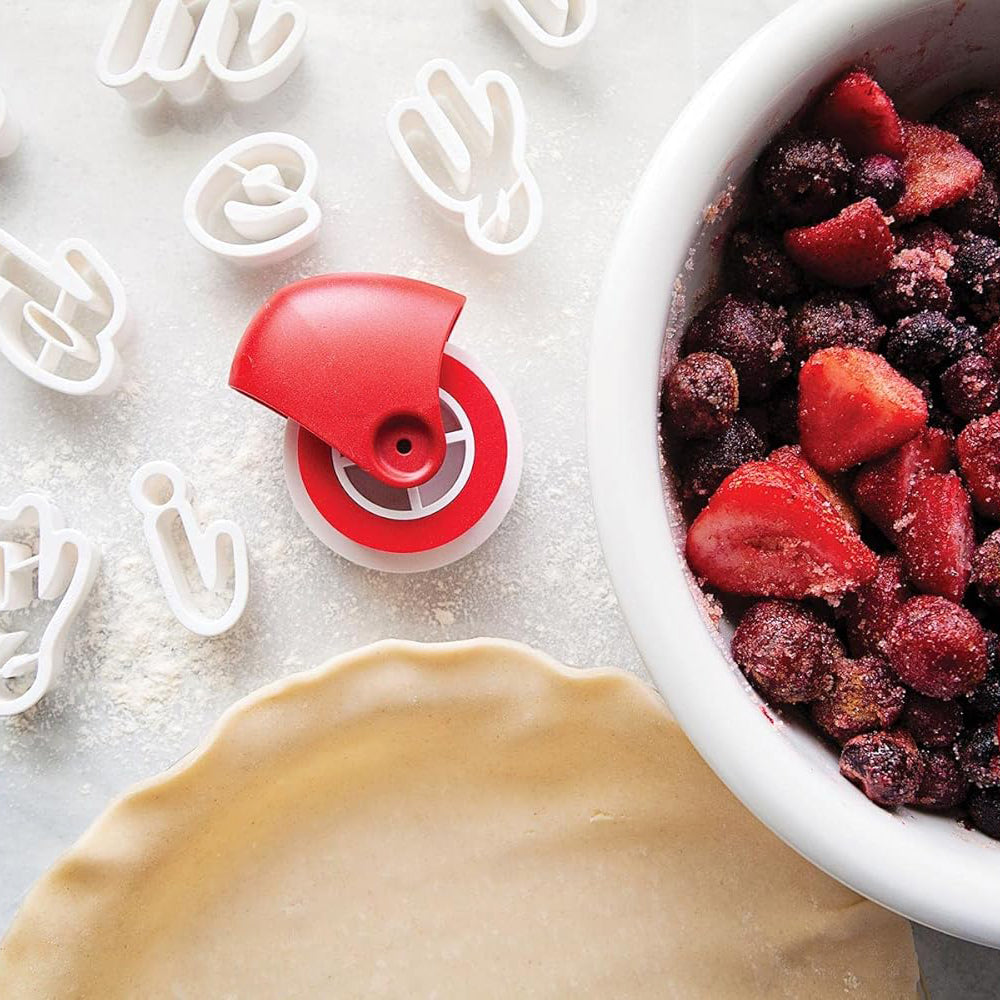 Ultimate Baking & Decorating Kit – Adjustable Silicone Pie Shield & Pastry Wheel Cutter Set