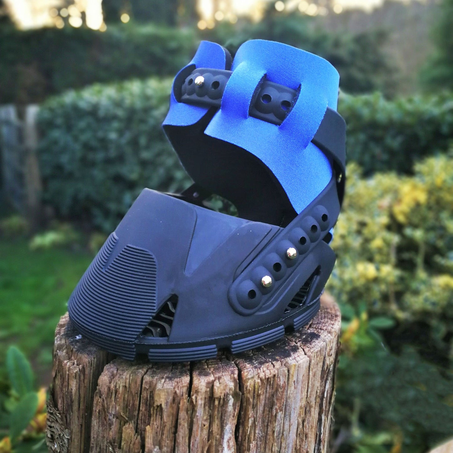 Flexible Hoof Boots – Lightweight Barefoot-Style Protection for Horses