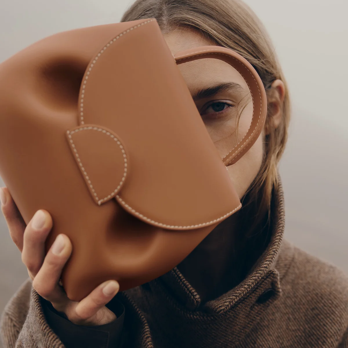 Women's Leather Crossbody Bucket Bag – Large Capacity, Casual Messenger Bag for Daily Use