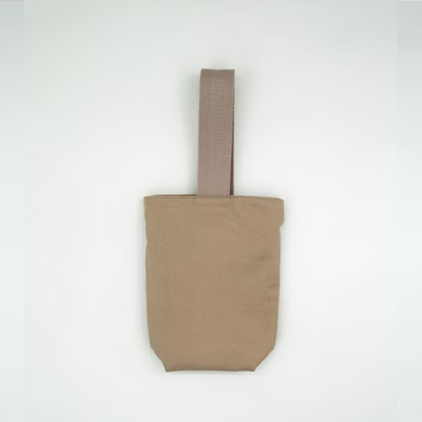 Insulated canvas beverage bag
