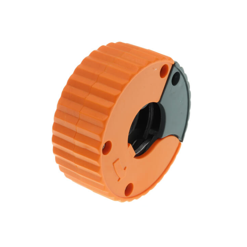 Automatic copper pipe cutter