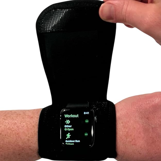 Smartwatch strap protection with D3O® shock protection technology