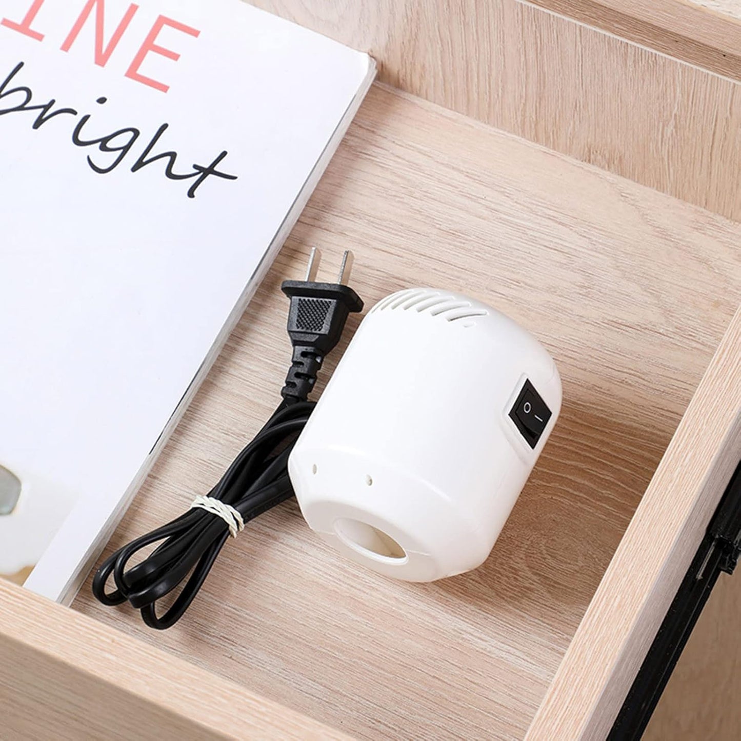 Portable Electric Vacuum Pump – Space Saver Compression Pump for Clothing & Vacuum Storage Bags (Bag Not Included)