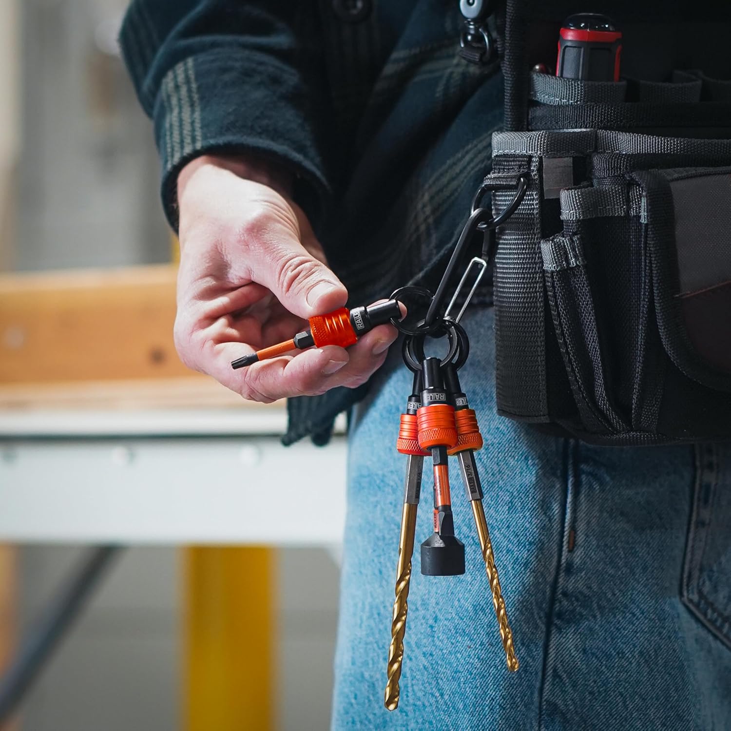 5-Piece ¼-Inch Hex Shank Bit Holder Keychain Set — Quick-Release Bit Holder Kit (with Carabiner)