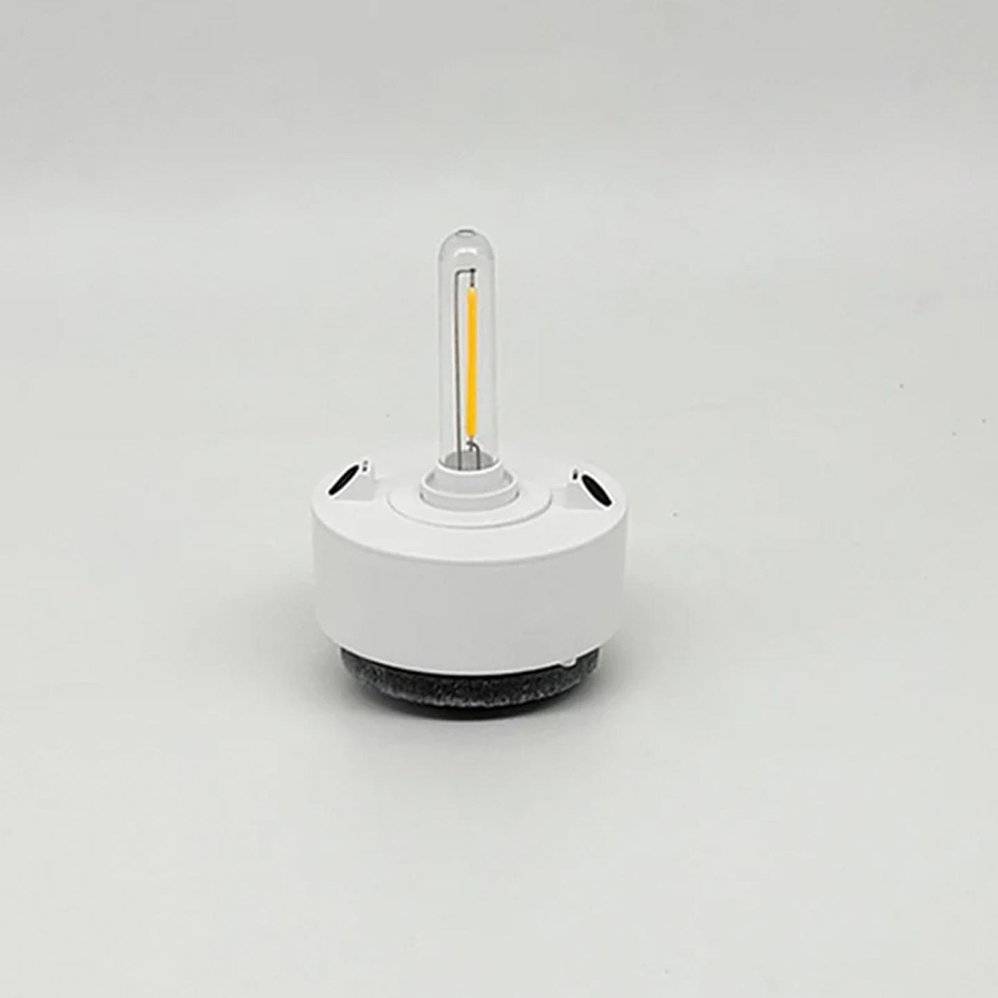 Saltwater Candle Lamp – Portable and eco-friendly LED emergency light