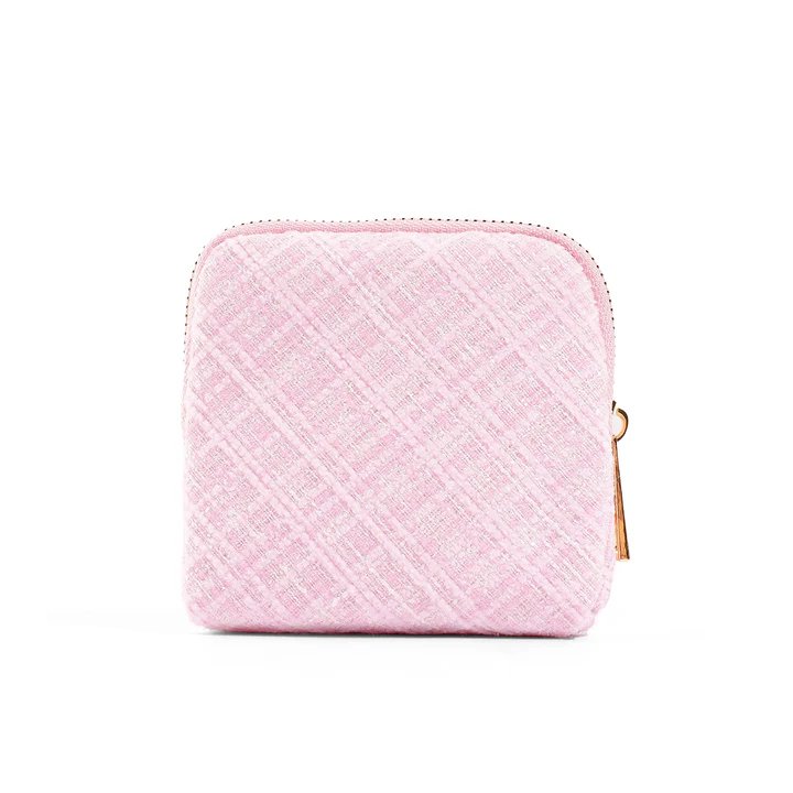 Cute & Compact Tangle-Free Jewelry Pouch