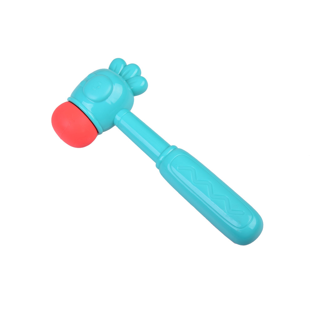 Game of hitting carrot skirts with a hammer