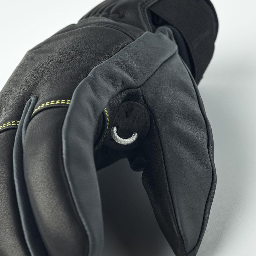 Gloves | The Perfect Combination of Warmth and Dexterity