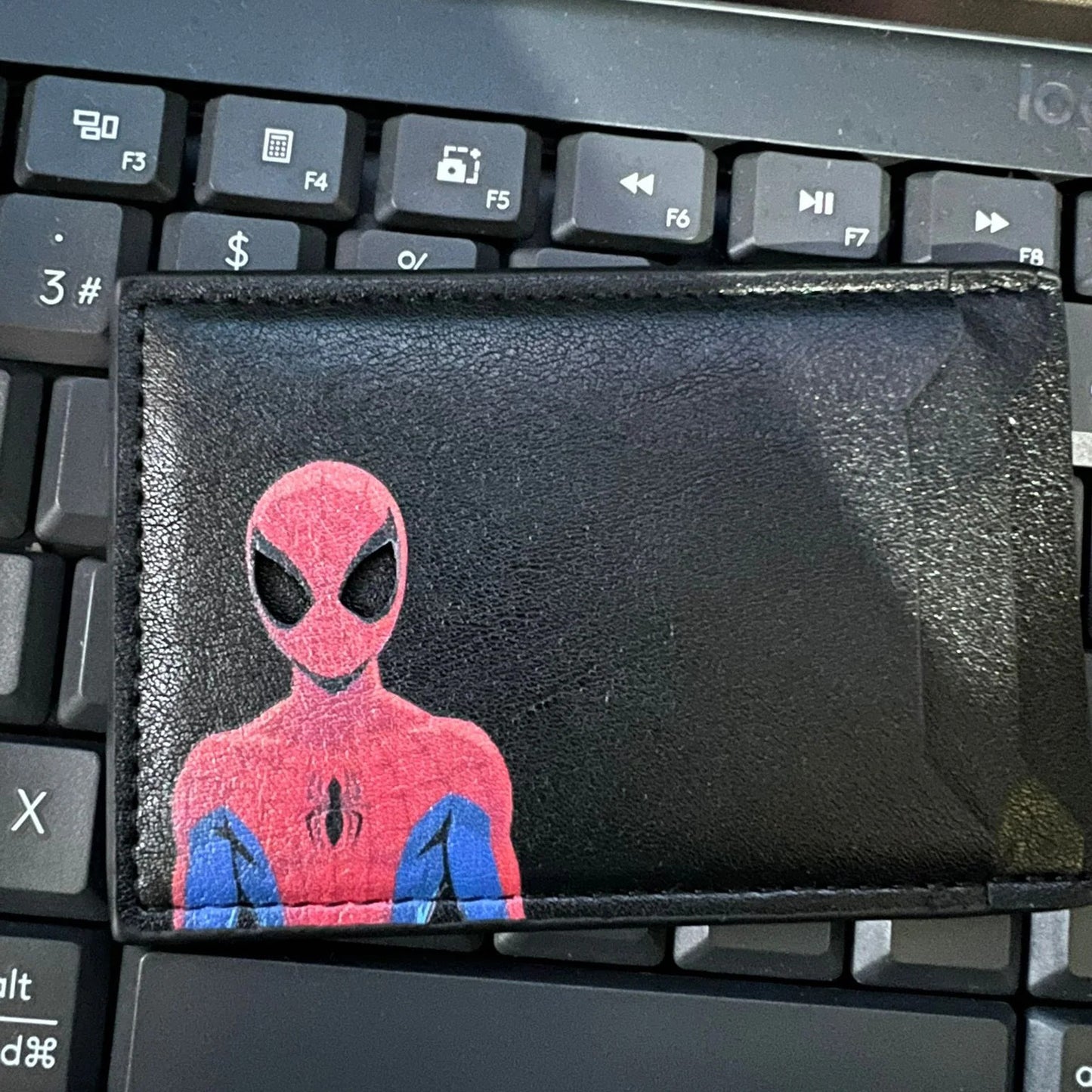 Superhero Mode Wallet – Stylish and Compact Design