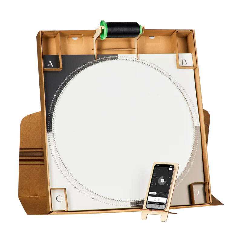 Handmade Creative Art Kit - Create paintings by wrapping silk threads